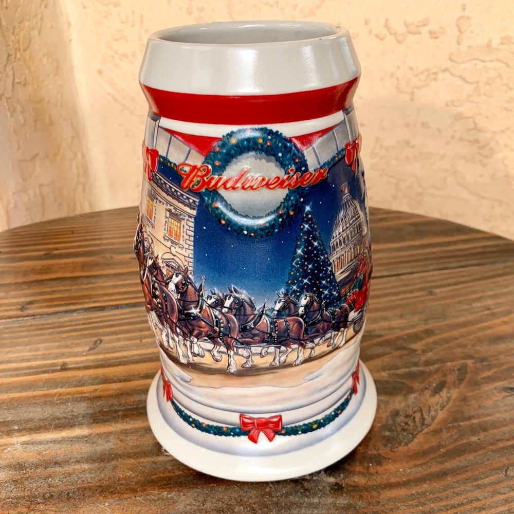 Vintage 2001 Budweiser Holiday Stein